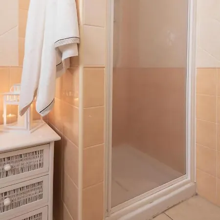 Stylish Le Fontane Num2508 فيلاّسيمِيوس